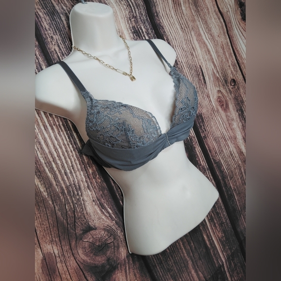 2 For $30 Adore Me Elegant Lace Bra in Gray Size 36c - Picture 3 of 5